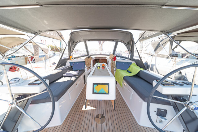 Dufour 390 GL Agnes
