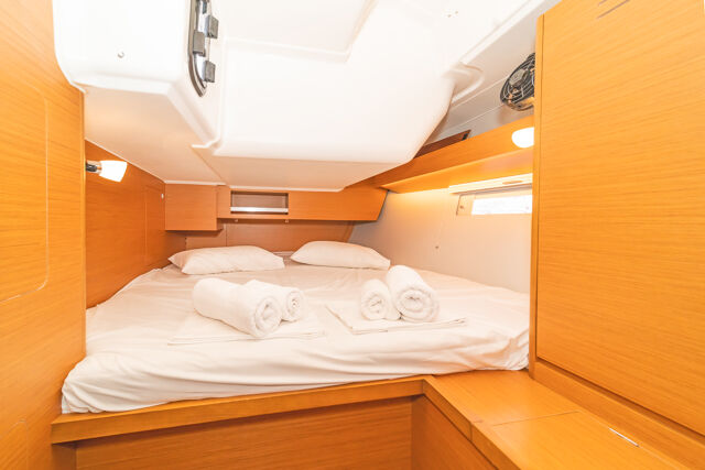 Dufour 430 Hierax
