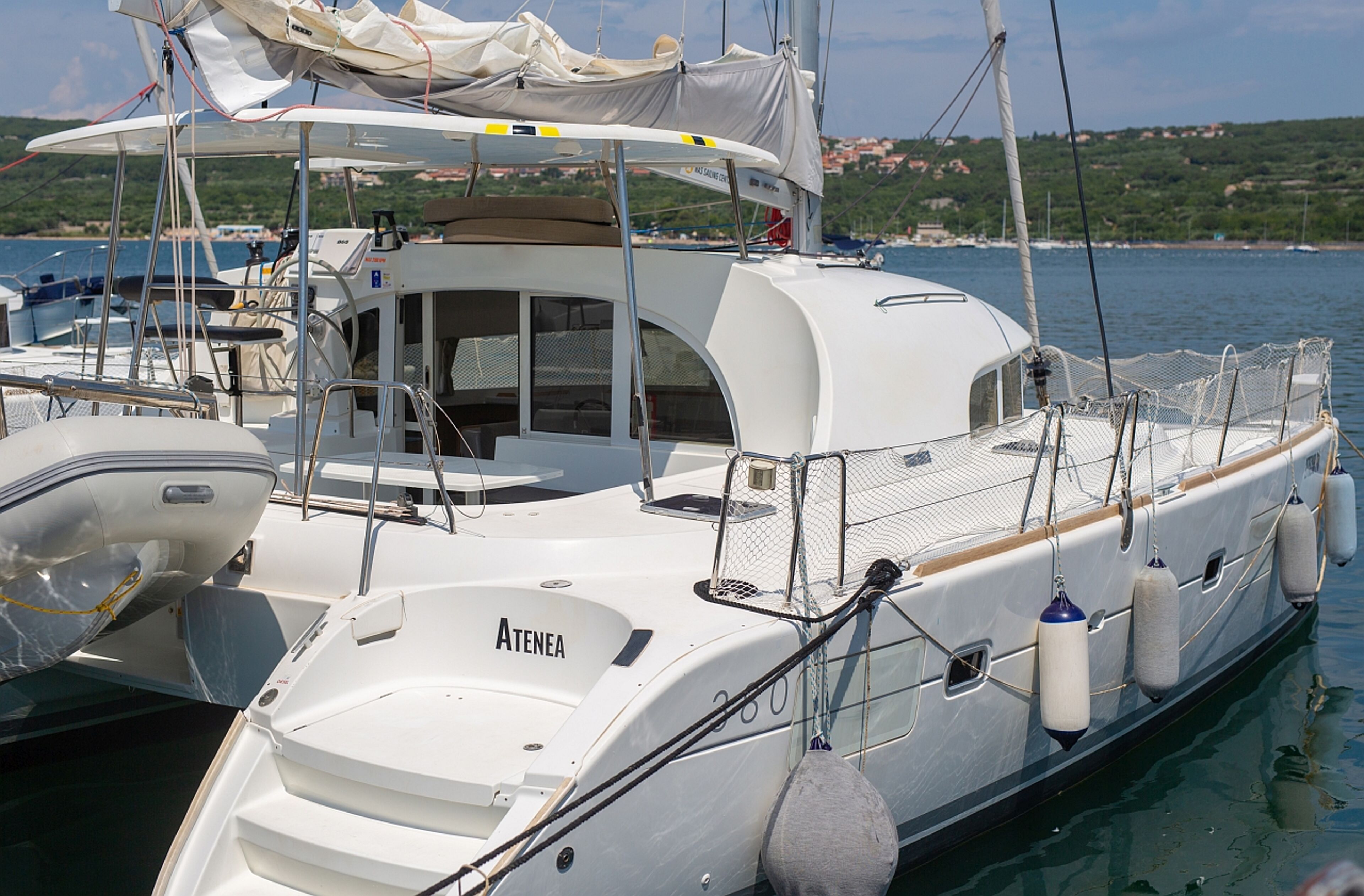 Lagoon 380 S2 - 4 + 2 cab. Atenea