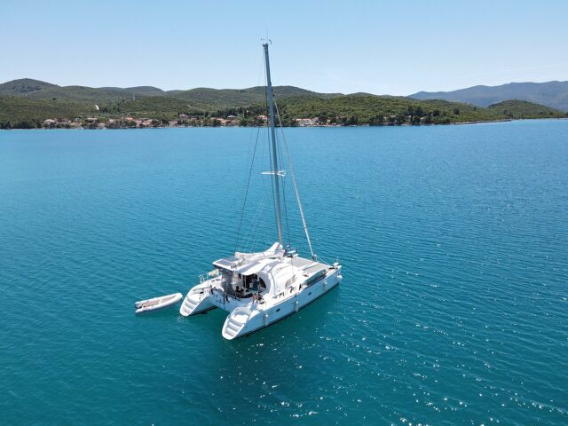 Lagoon 380 S2 - 4 + 2 cab. Atenea
