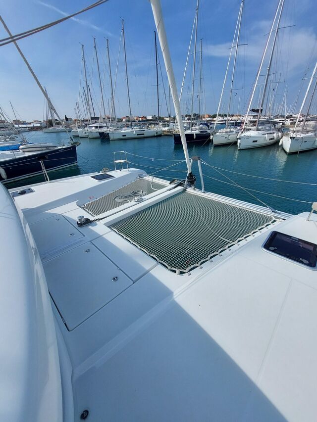 Lagoon 42 - 4 + 2 cab. Dalmatia Sunrise