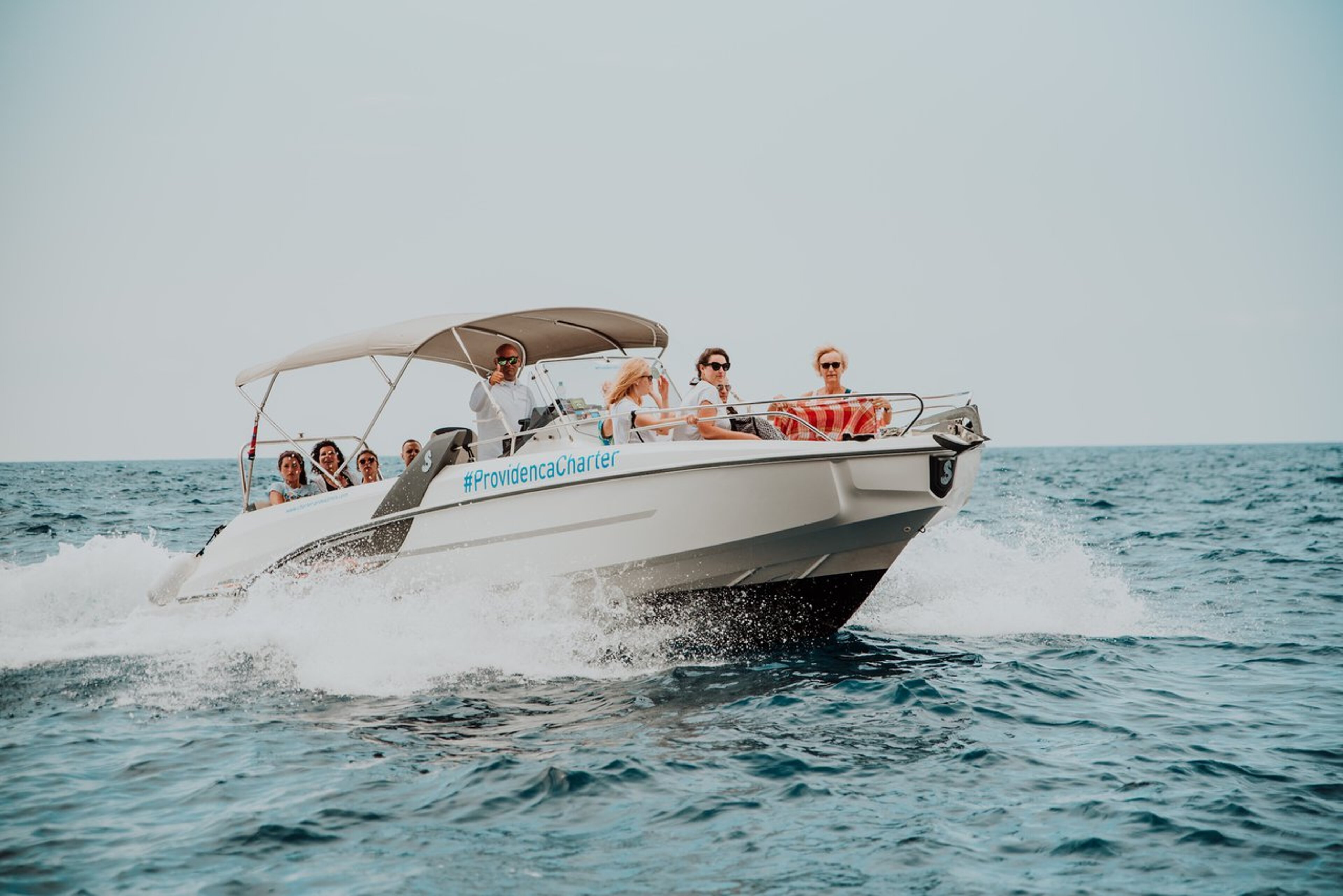 Beneteau Flyer 7.7 Space Deck Beneath Flyer 7.7 Space Deck