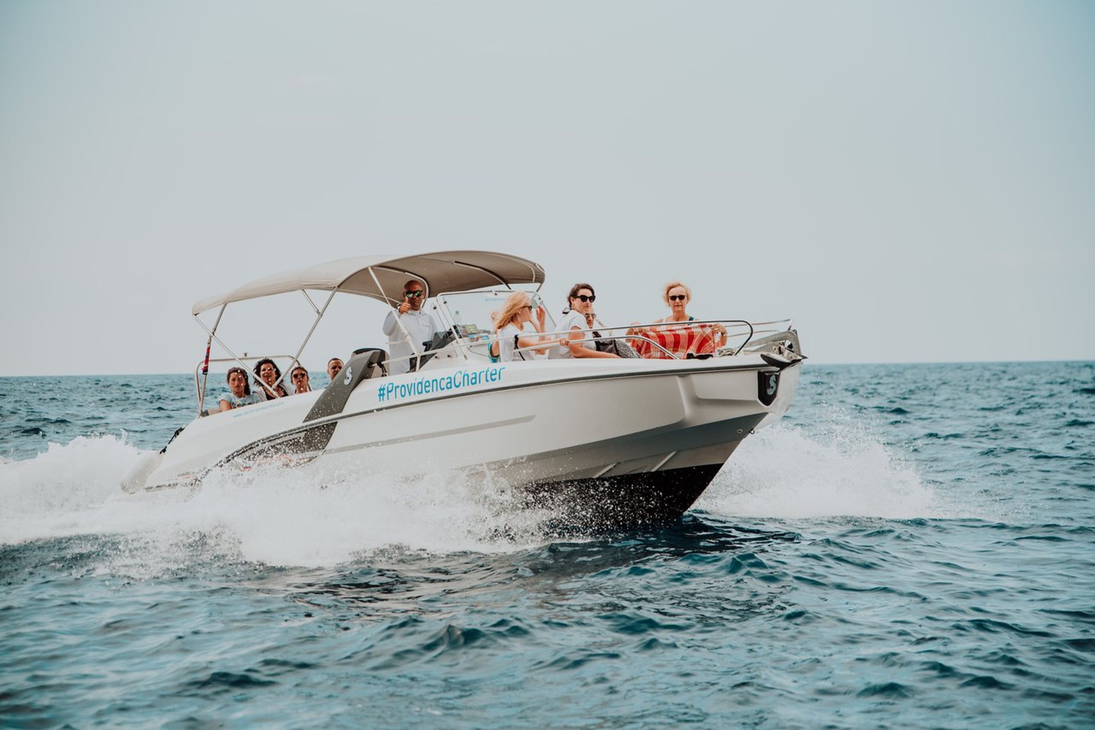 Beneteau Flyer 7.7 Space Deck Beneath Flyer 7.7 Space Deck