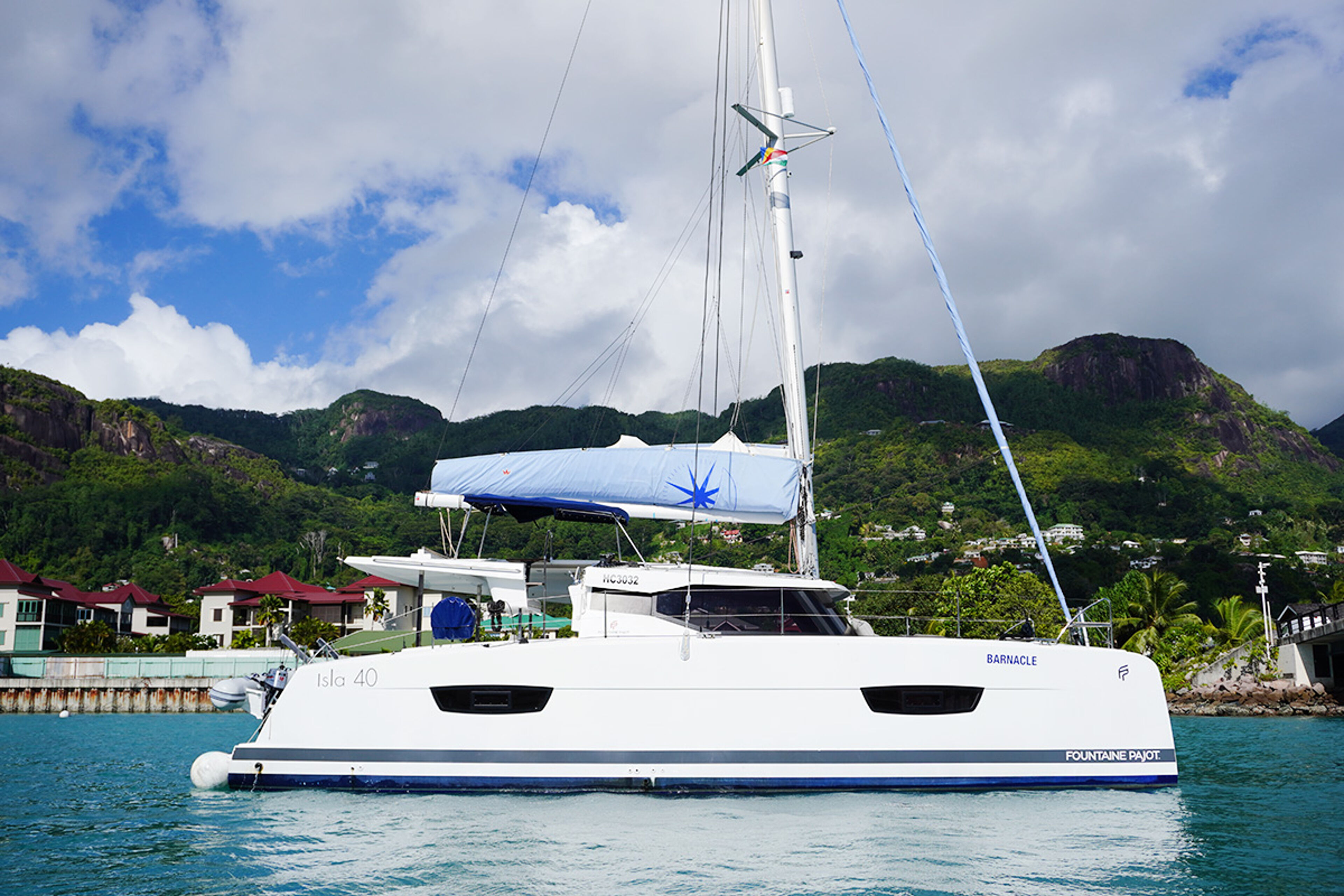 Fountaine Pajot Isla 40 - 4 cab. Barnacle