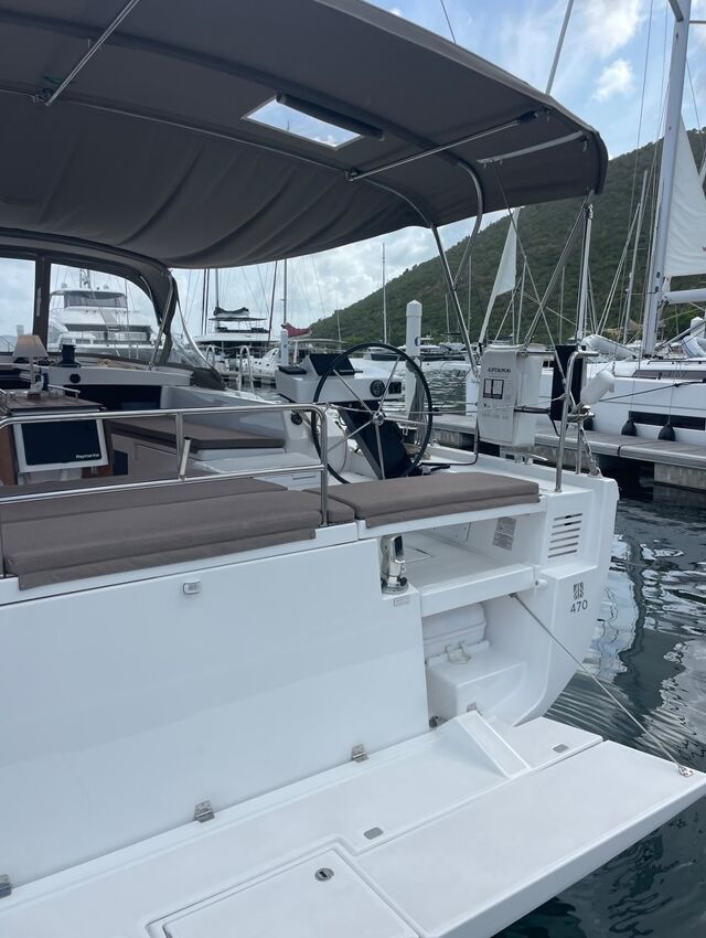 Dufour 470 - 3 cab. Knot Online