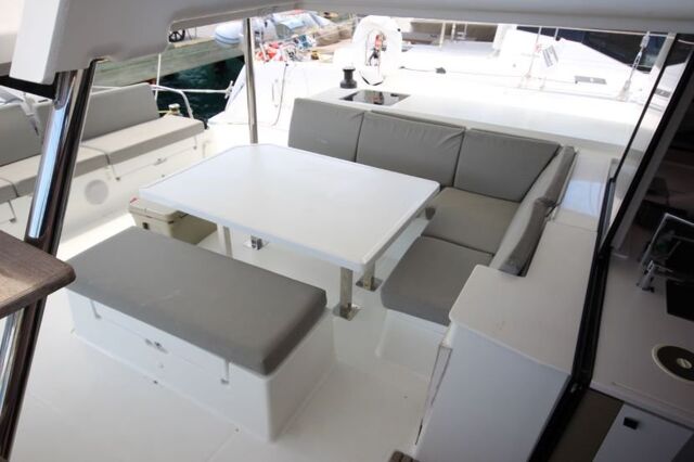 Fountaine Pajot Saba 50 - 5 cab. Apres Ski