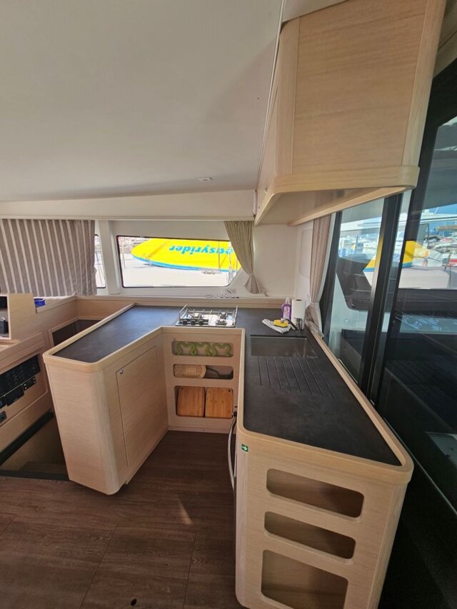 Lagoon 42 - 4 + 2 cab. Azzuro