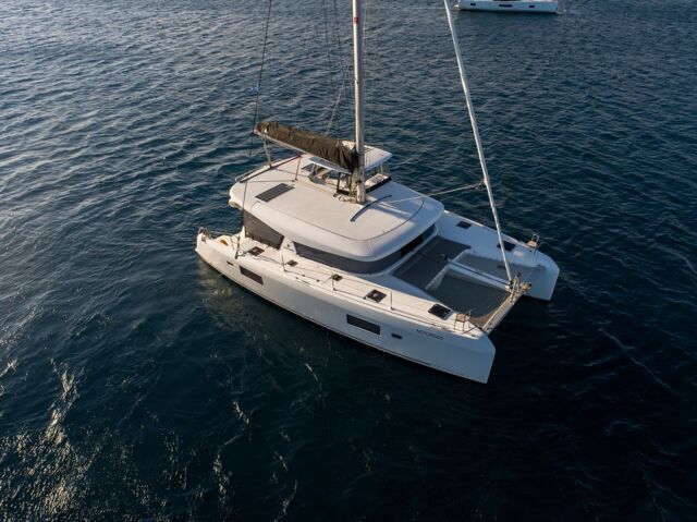 Lagoon 42 - 4 + 2 cab. Utopia