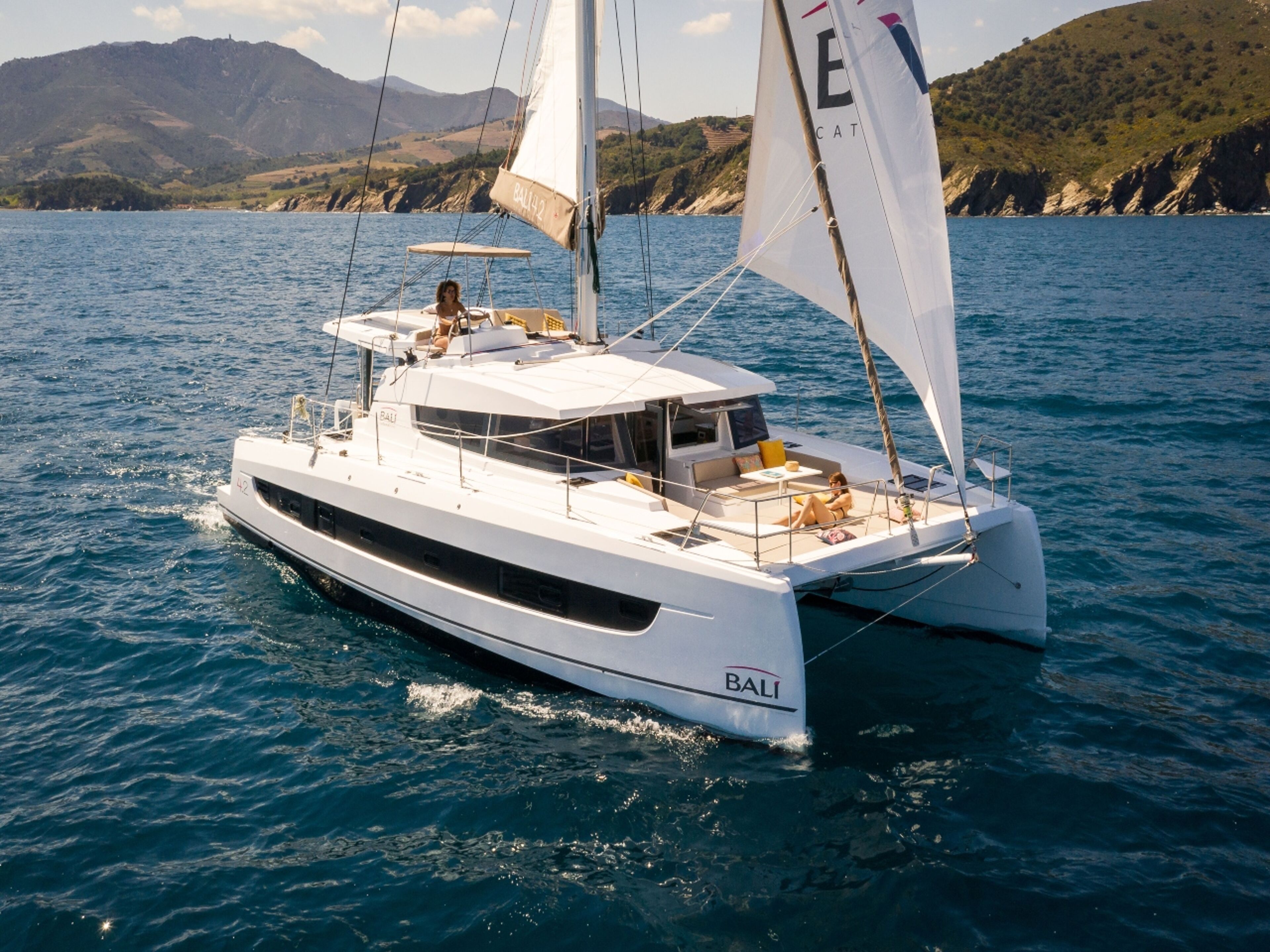 Bali 4.2 - 4 + 1 cab. Aglaia