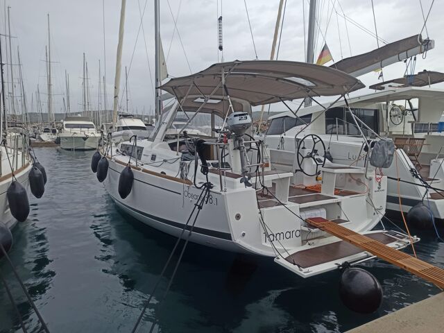 Oceanis 38.1 - 2 cab. Tamara