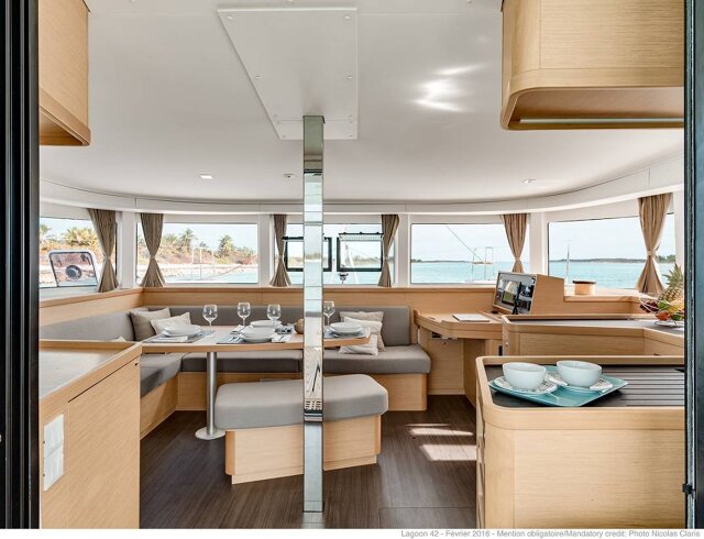 Lagoon 42 - 4 + 2 cab. Etoile