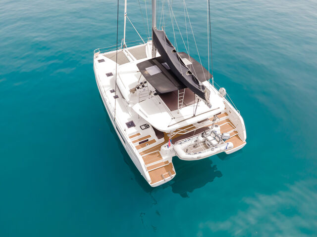 Lagoon 46 - 4 + 1 cab. Summer Magic