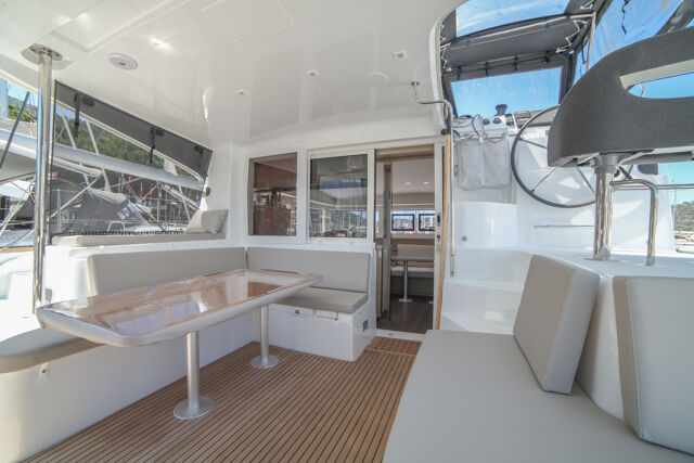 Lagoon 40 - 4 + 2 cab Sail Sagitta