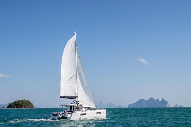 Lagoon 40 - 4 + 2 cab K-35