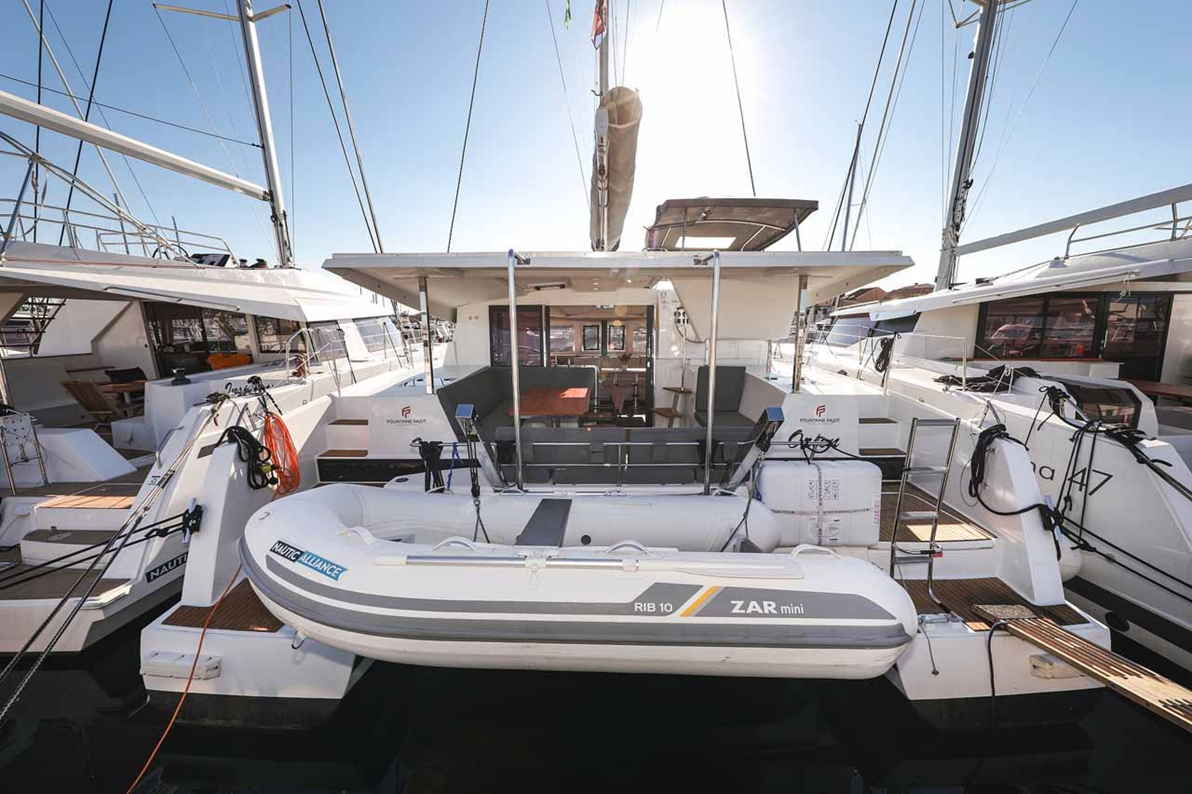 Fountaine Pajot Isla 40 - 4 + 1 cab. Orion