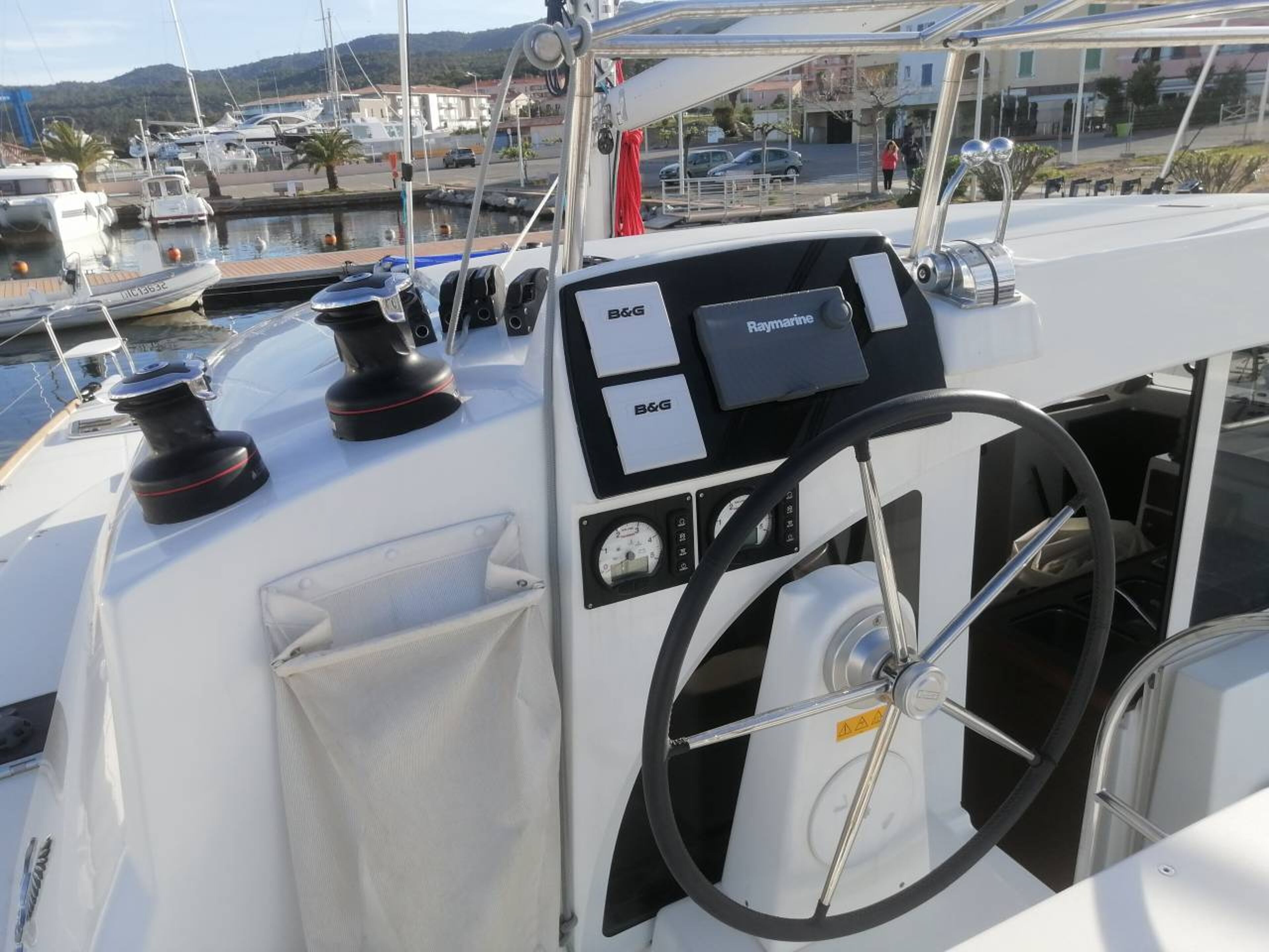 Lagoon 380 - 4 + 2 cab. Arcane