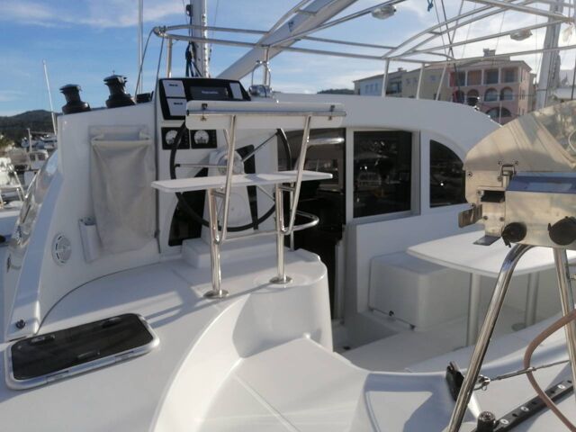 Lagoon 380 - 4 + 2 cab. Arcane