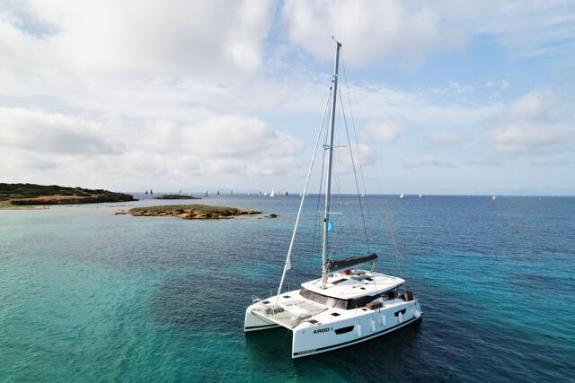 Fountaine Pajot Astrea 42 - 4 + 2 cab. Argo I