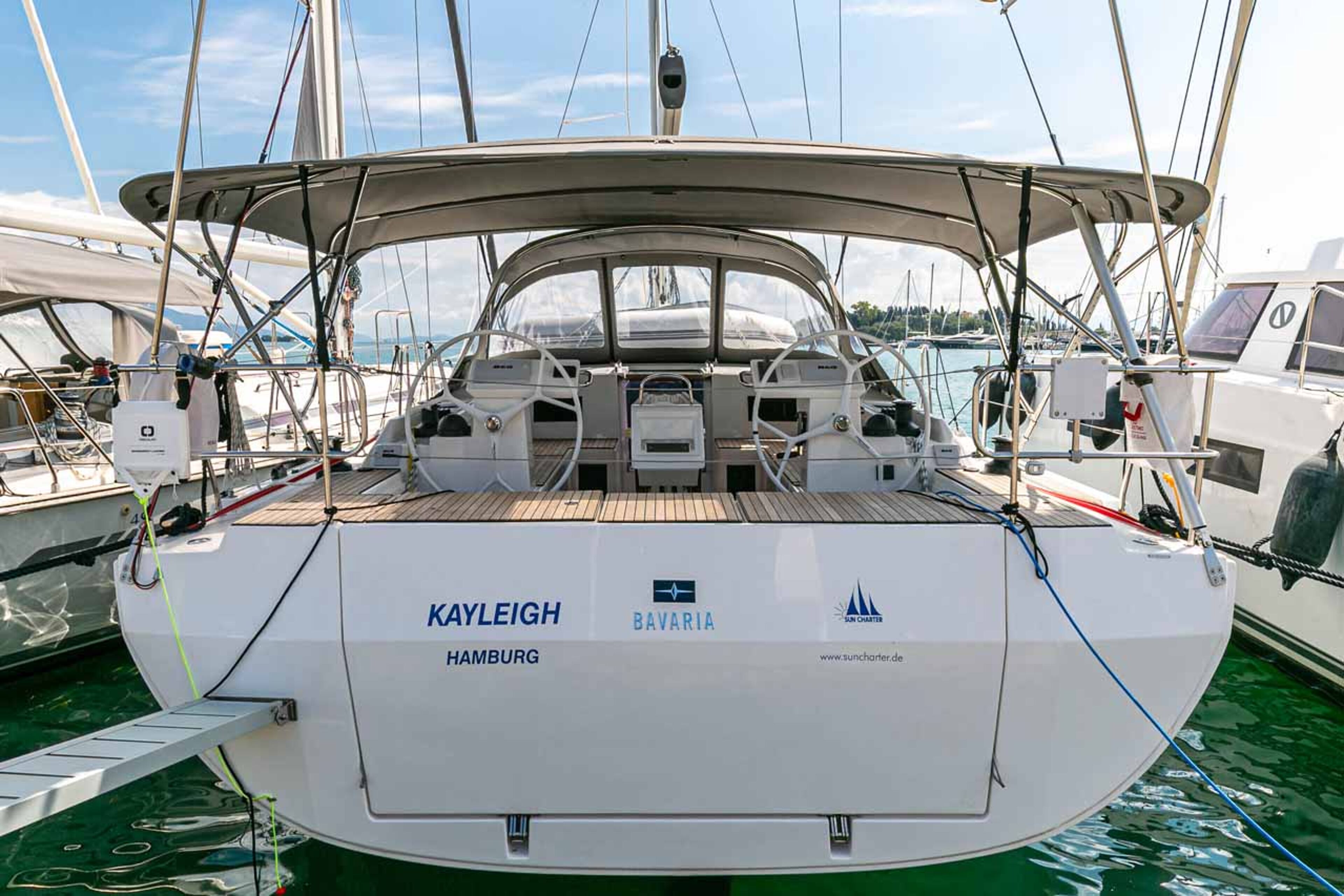 Bavaria C45 - 4 cab. Kayleigh