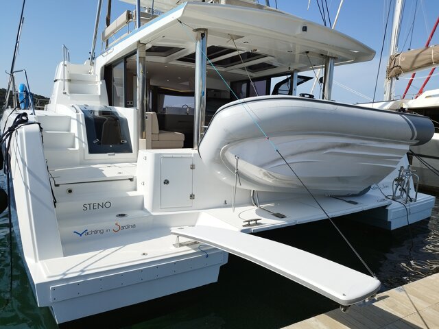 Bali 4.8 - 6 + 1 cab. Steno