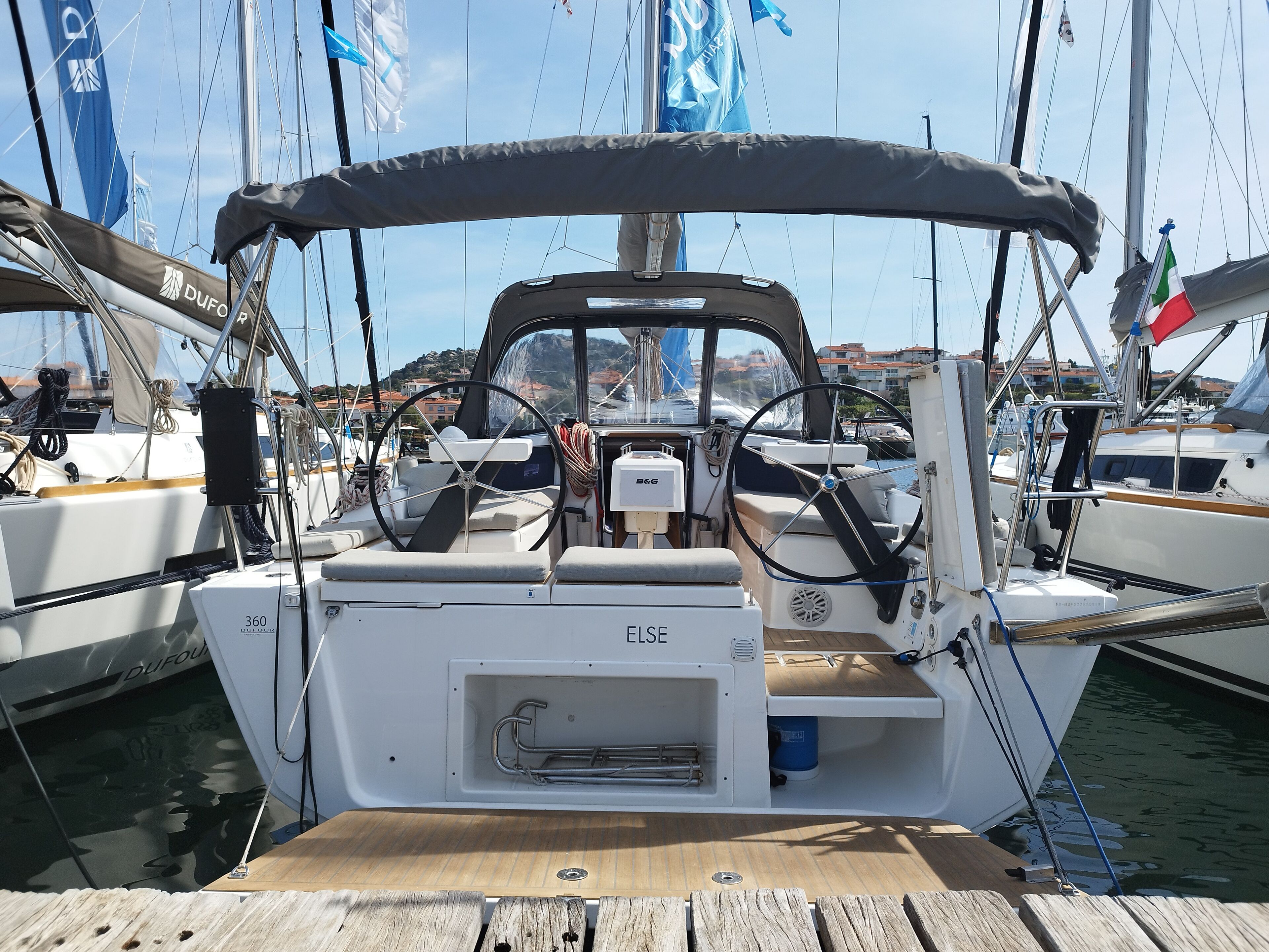 Dufour 360 GL - 3 cab. Else