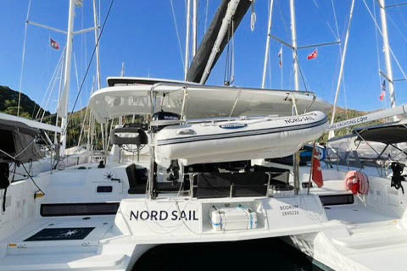 Lagoon 42 - 4 + 1 cab. NORD