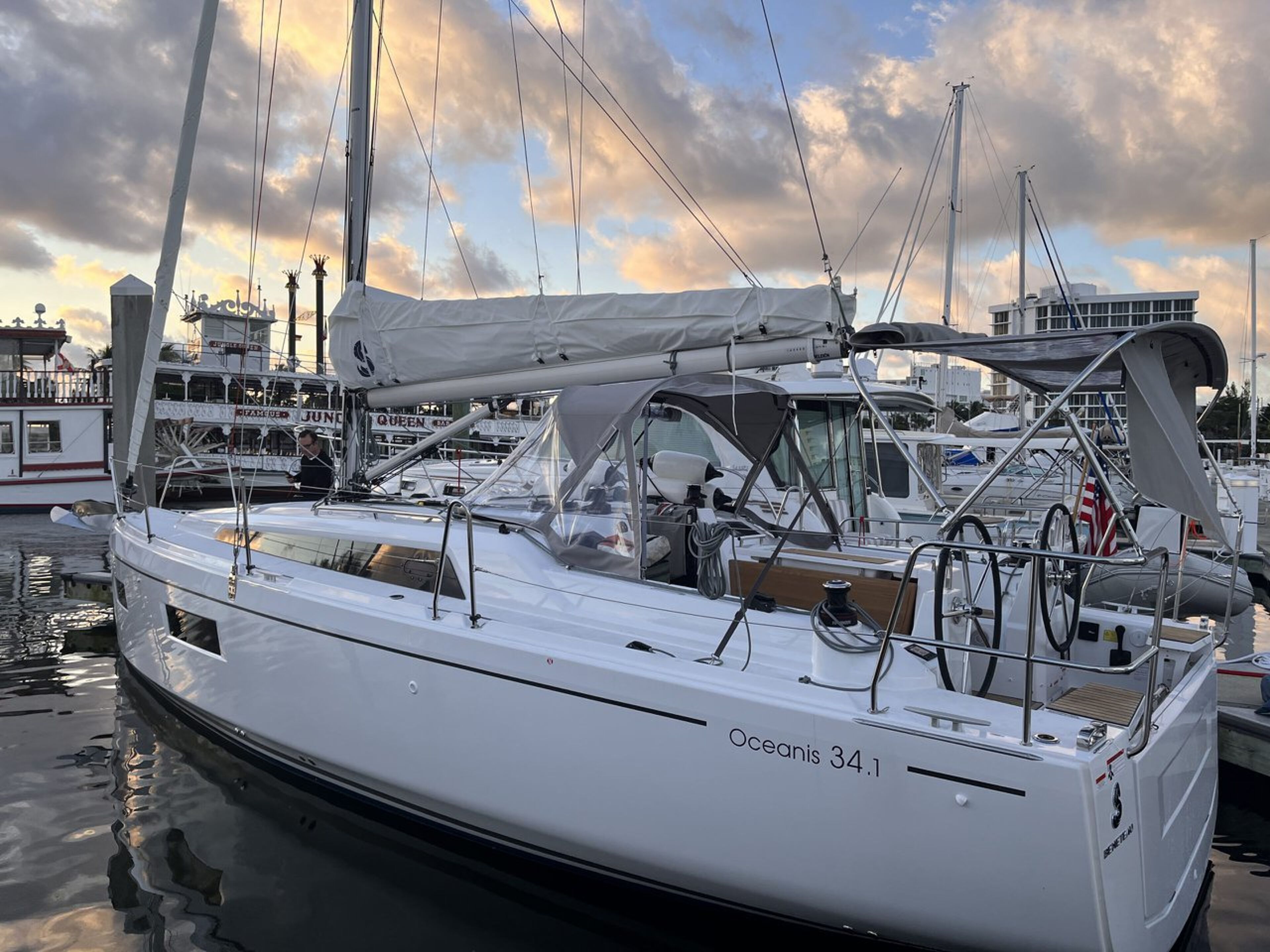 Oceanis 34.1 - 3 cab. Sailing Spirit