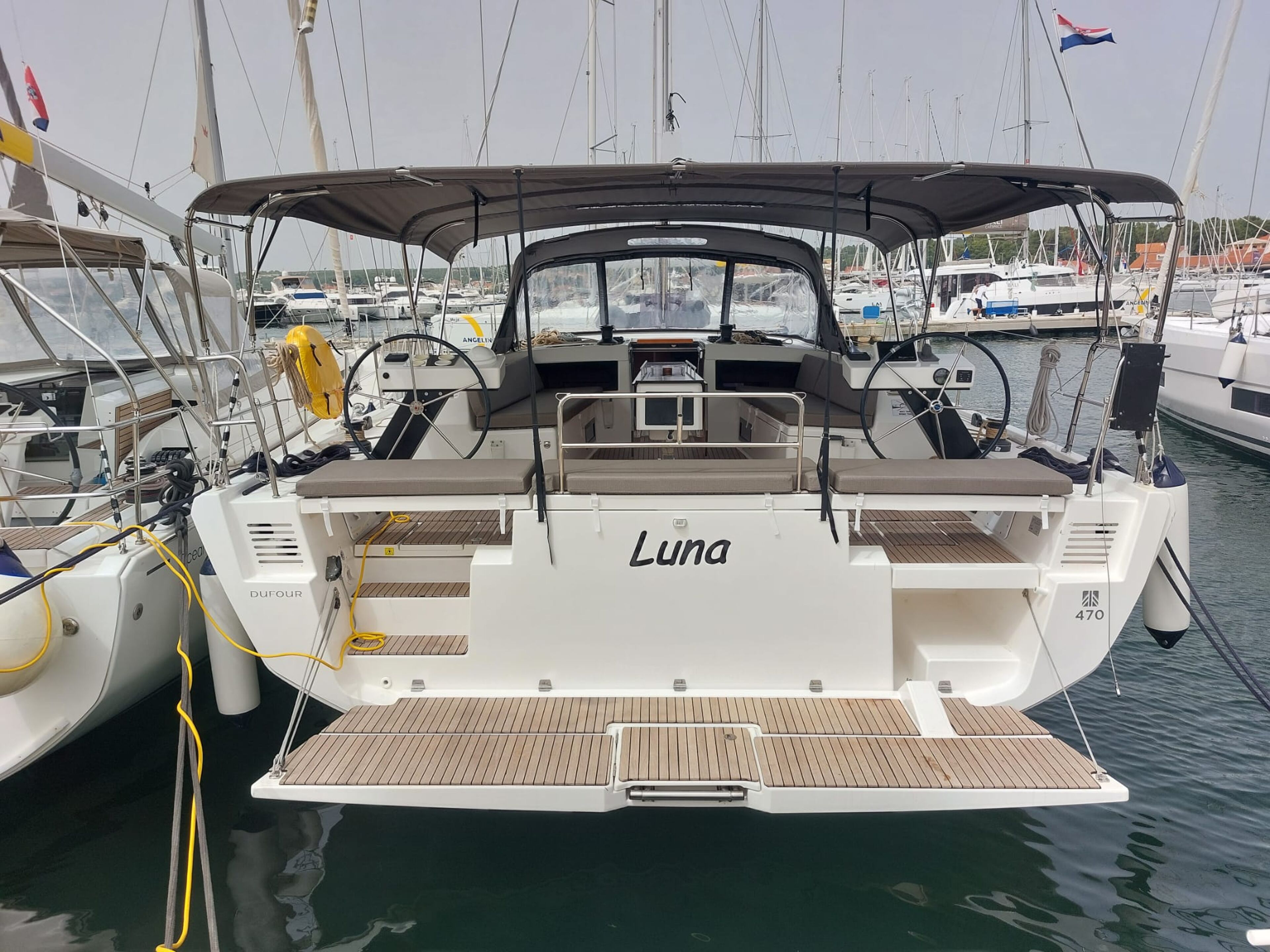Dufour 470 - 4 cab. Luna