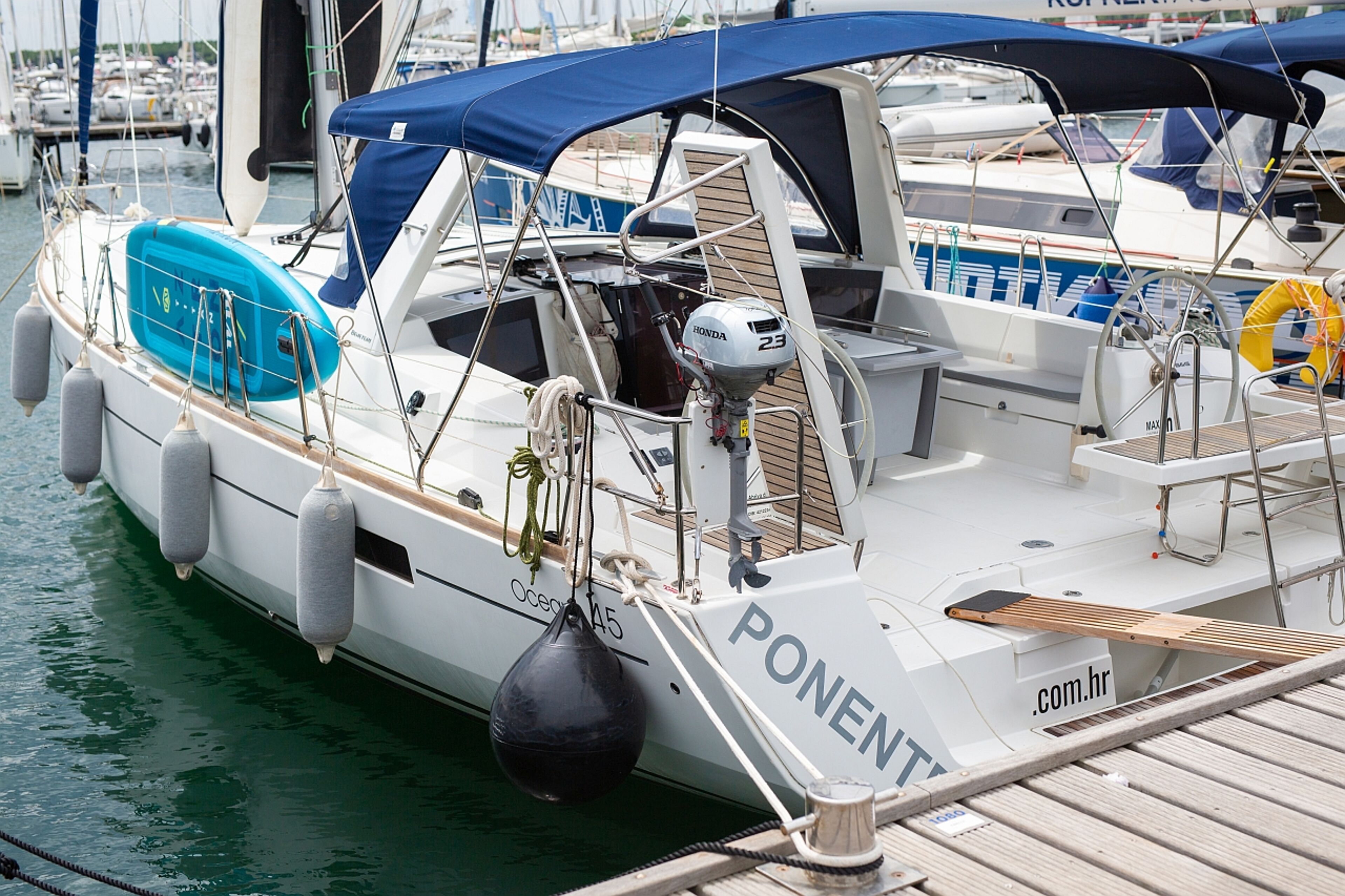 Oceanis 45 - 4 cab. Ponente