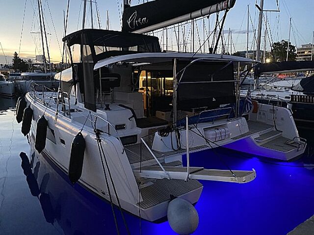 Lagoon 42 - 4 + 2 cab. Orsa