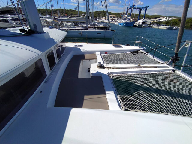 Lagoon 450 F - 4 + 2 cab. Azraq