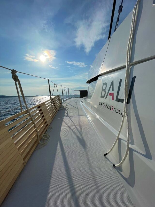 Bali 4.2 - 4 + 1 cab. Sail and Adventure
