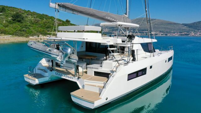 Leopard 45 - 3 + 1 cab. Manaphy