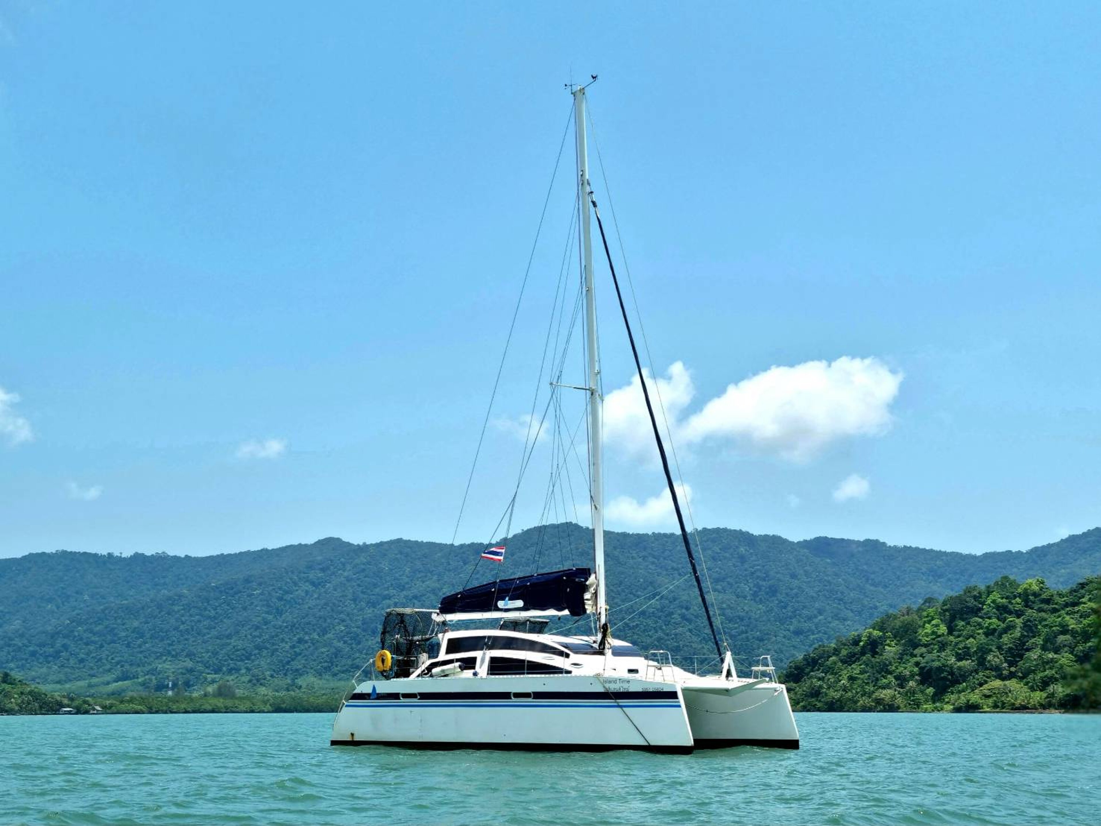 Island Spirit 38 - 4 cab. Island Time