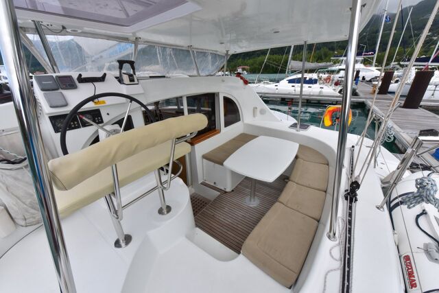 Lagoon 380 - 3 + 2 cab. Magikal