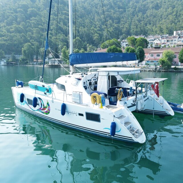 Lagoon 410 S2 - 4 + 1 cab. Aloha