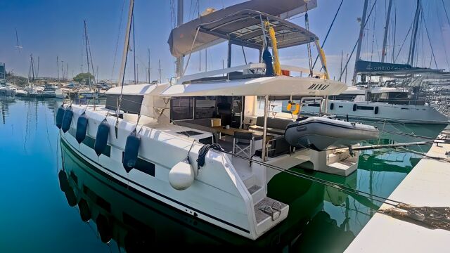 Dufour 48 Catamaran - 5 + 1 cab. Danai