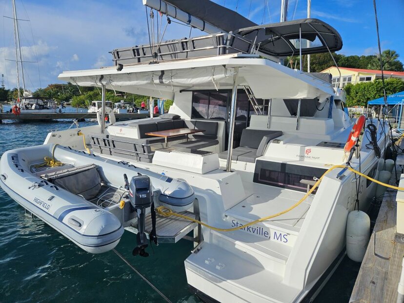 Fountaine Pajot Elba 45 - 4 cab. The Happy Heifer