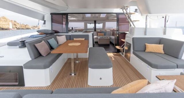 Fountaine Pajot Elba 45 - 4 cab. The Happy Heifer