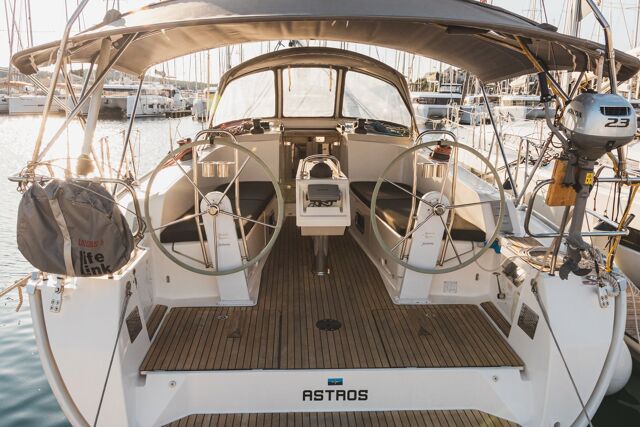 Bavaria Cruiser 41 - 3 cab. Astros
