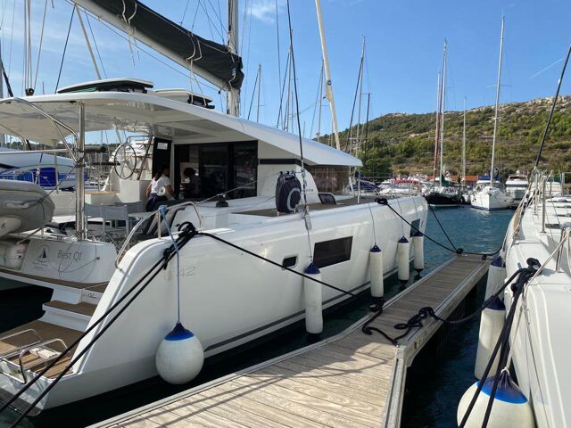 Lagoon 42 - 4 + 2 cab. Best Love