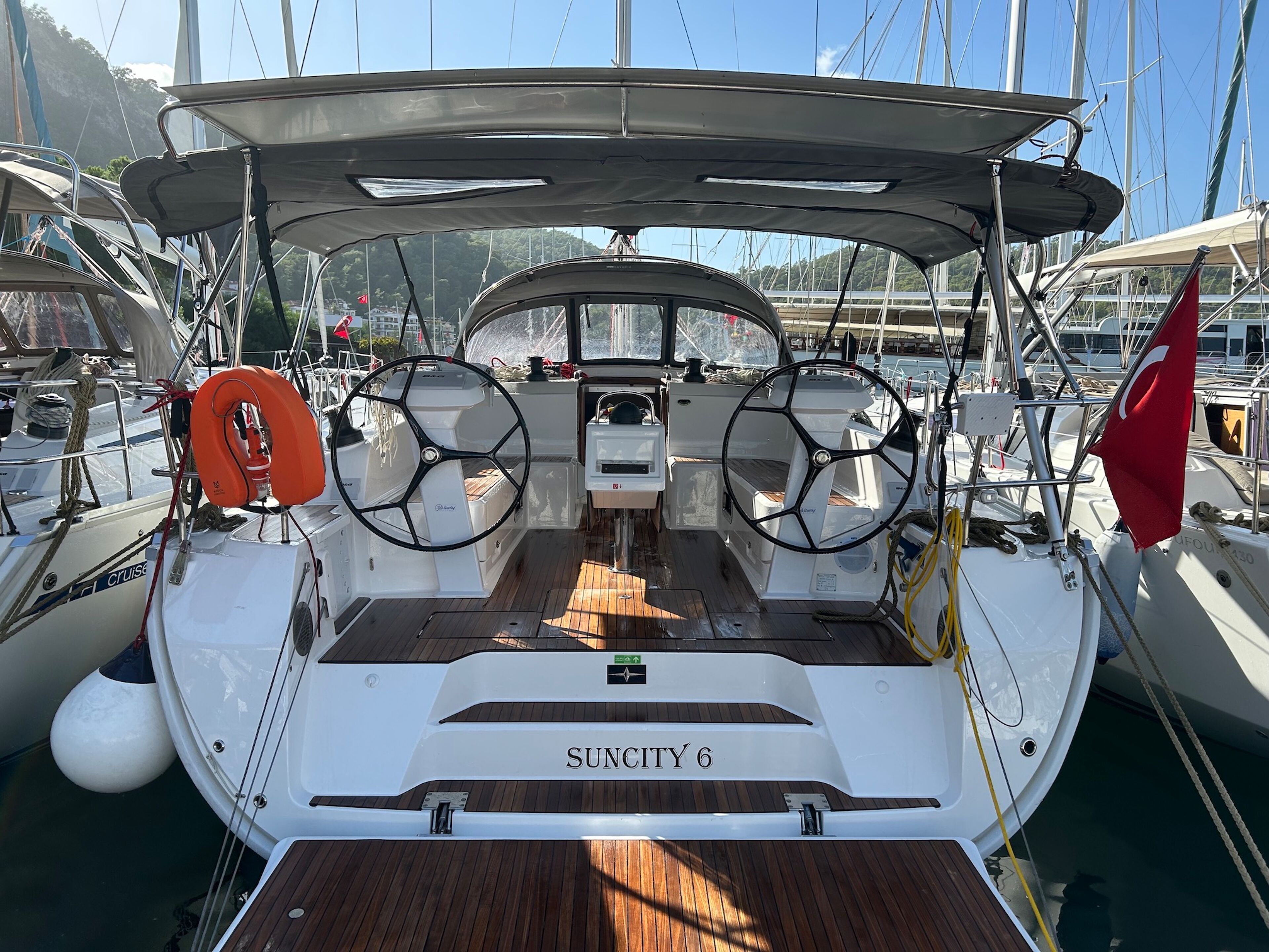 Bavaria Cruiser 46 - 4 cab. Suncity 6