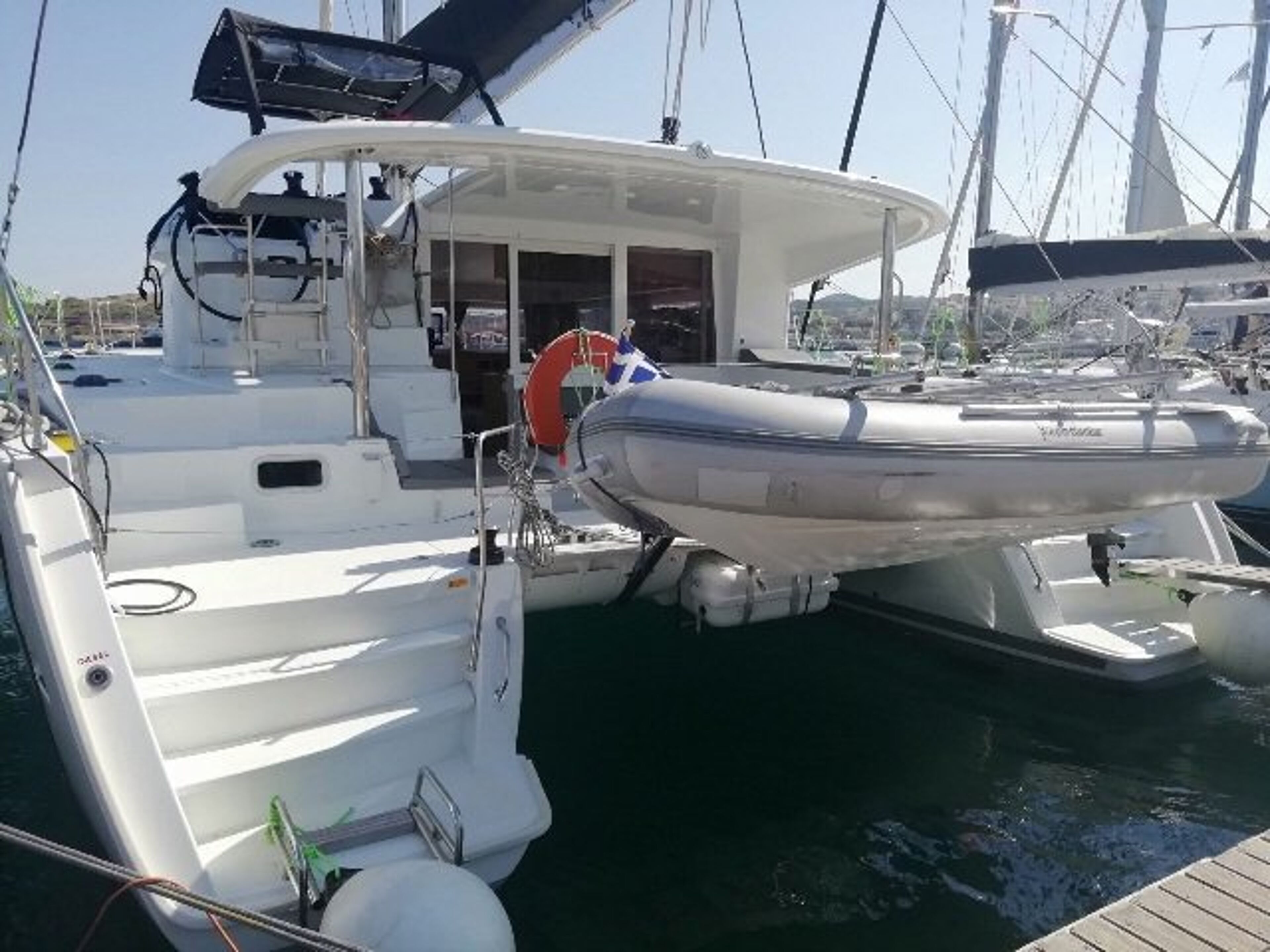Lagoon 400 S2 - 4 + 2 cab. Tulip