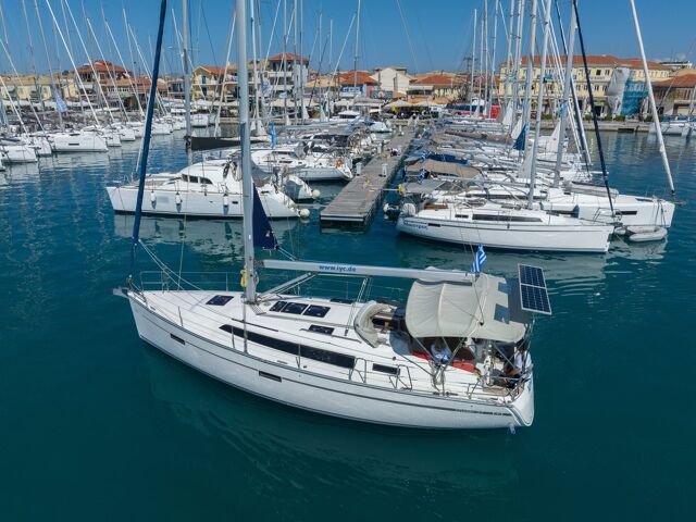 Bavaria Cruiser 37 - 3 cab. Athene