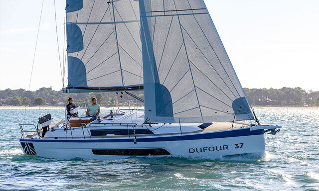 Dufour 37 - 3 cab. La Linea