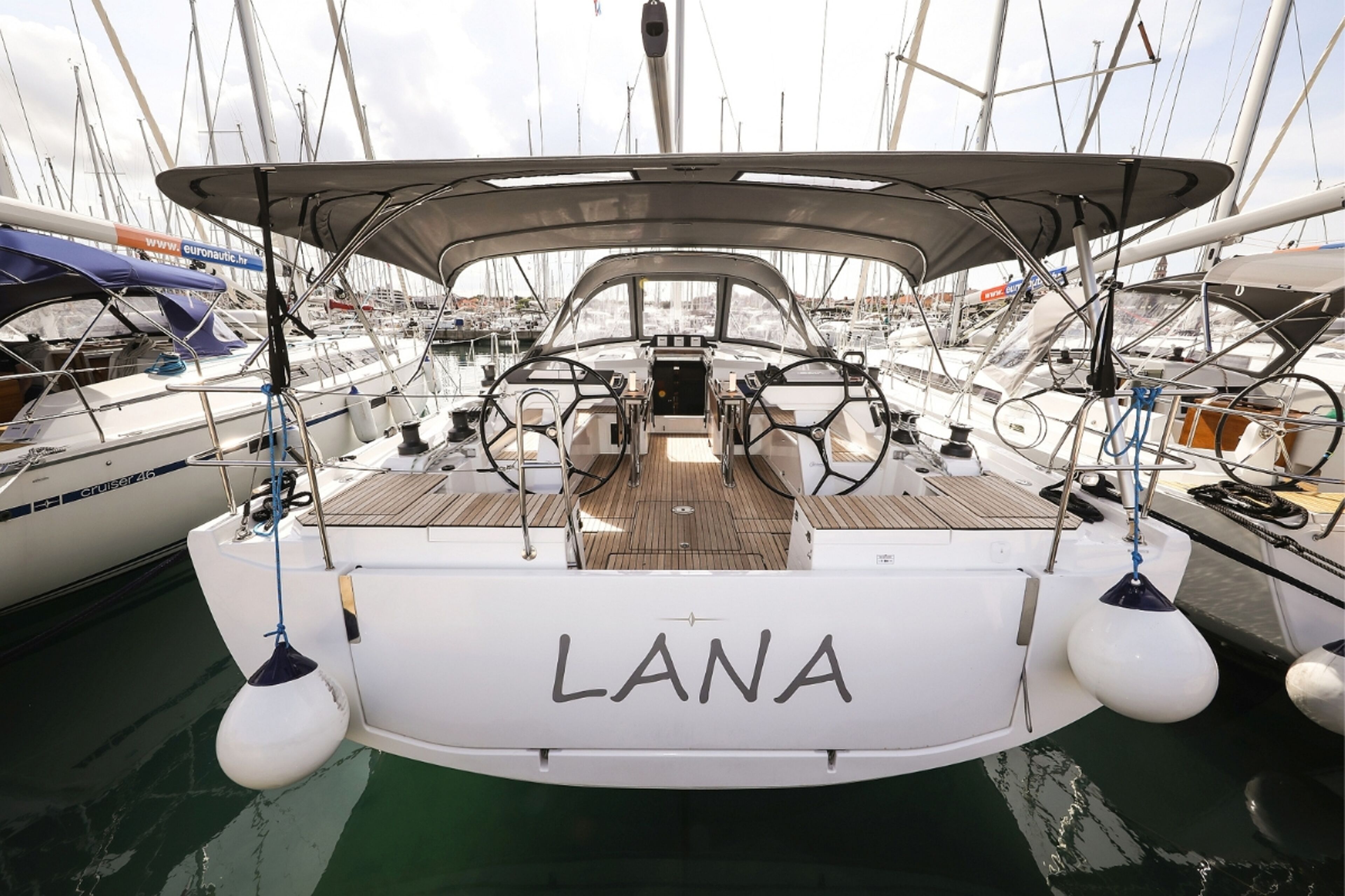 Bavaria C46 - 3 cab. Lana