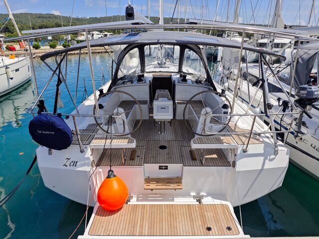 Bavaria C42 Zen
