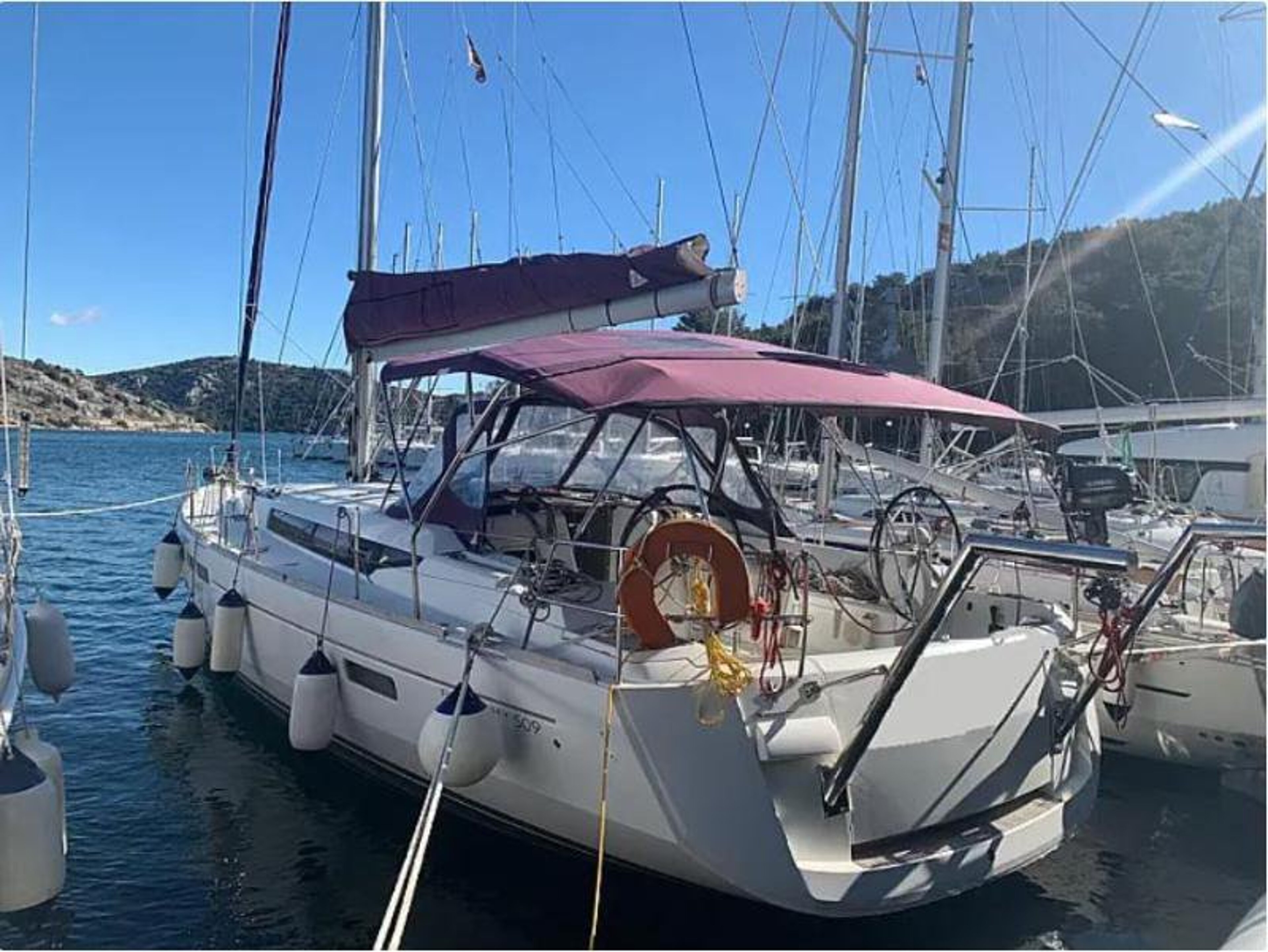 Sun Odyssey 509 - 5 + 1 cab. Evelina