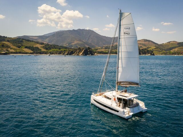 Bali 4.2 - 4 + 1 cab. Agma