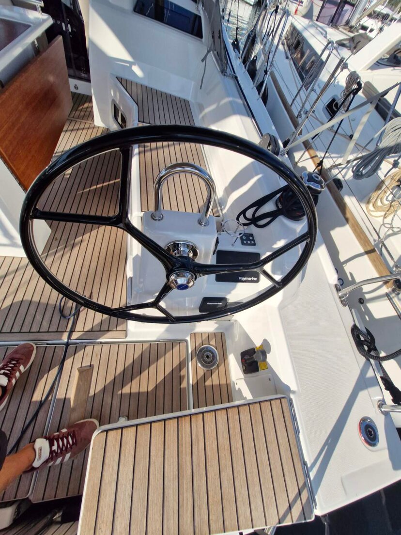 Oceanis 37.1 Agios